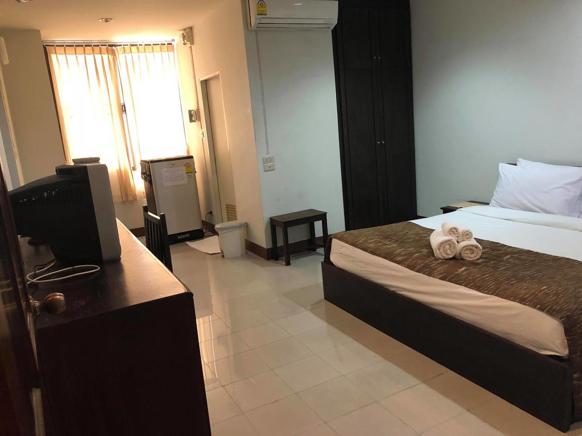Vipa House Hotel Chiang Mai Exterior foto