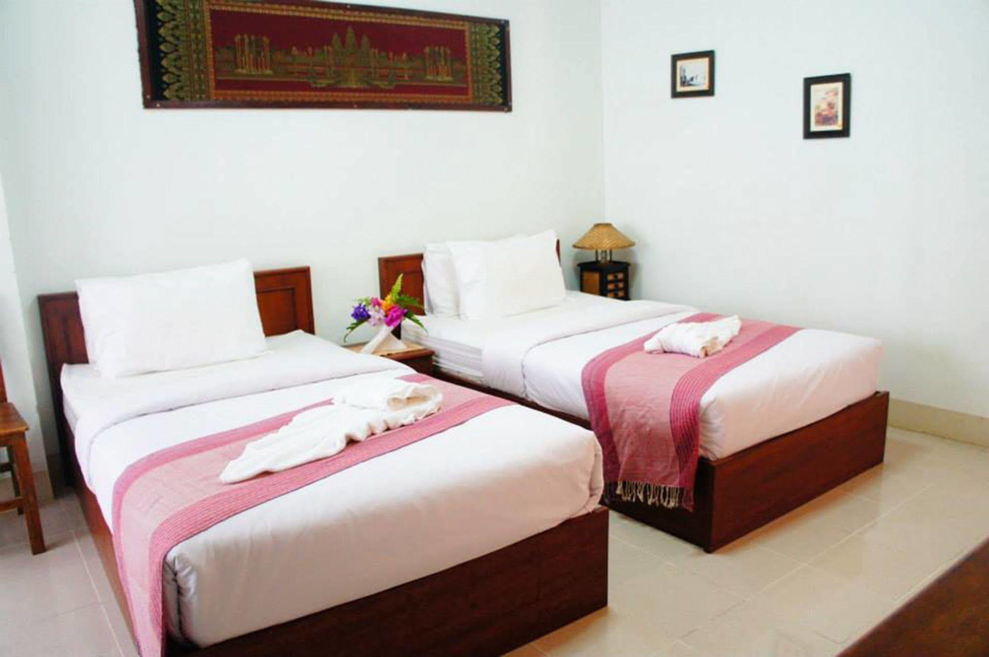 Vipa House Hotel Chiang Mai Exterior foto