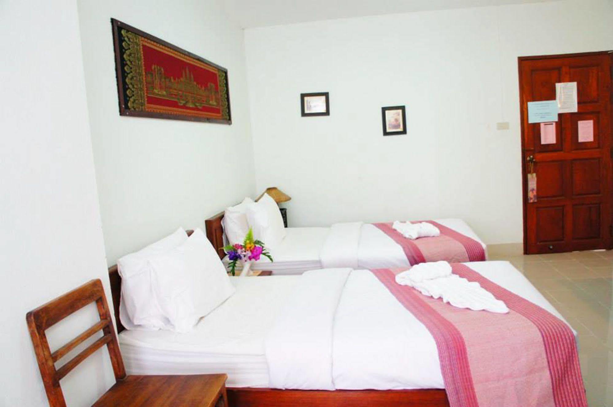 Vipa House Hotel Chiang Mai Exterior foto